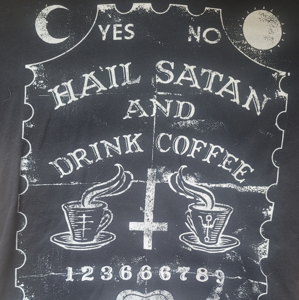 Mens SzL Blackcraft Cult Tshirt